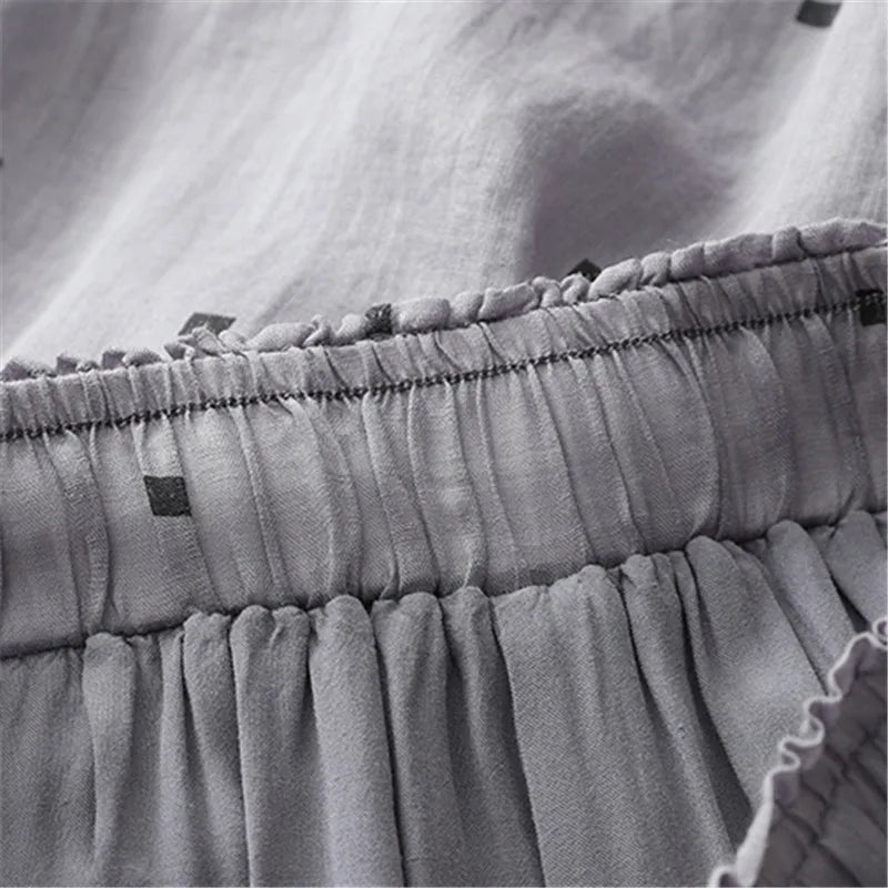 Sommerhose mit Punkten