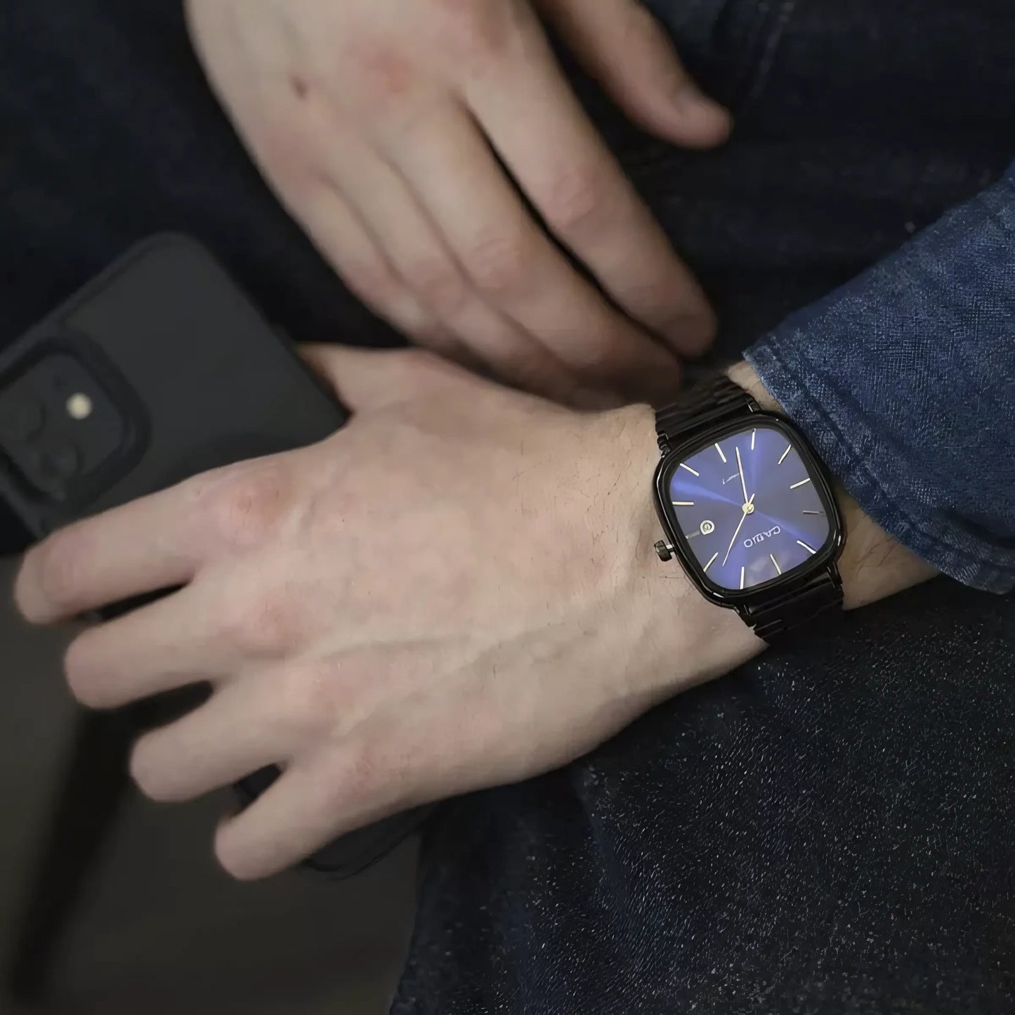 Kostenlose luxuriöse 36-mm-Uhr von CASIO 