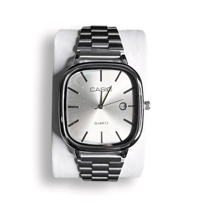 Kostenlose luxuriöse 36-mm-Uhr von CASIO 
