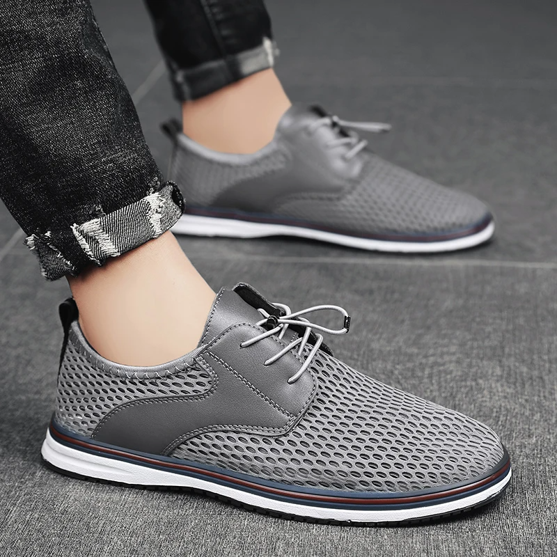 Kosovo Atmungsaktiver Sneaker