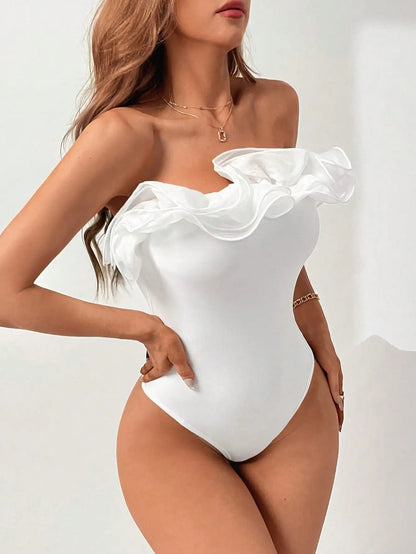 Glamouröses, trägerloses, schickes Top