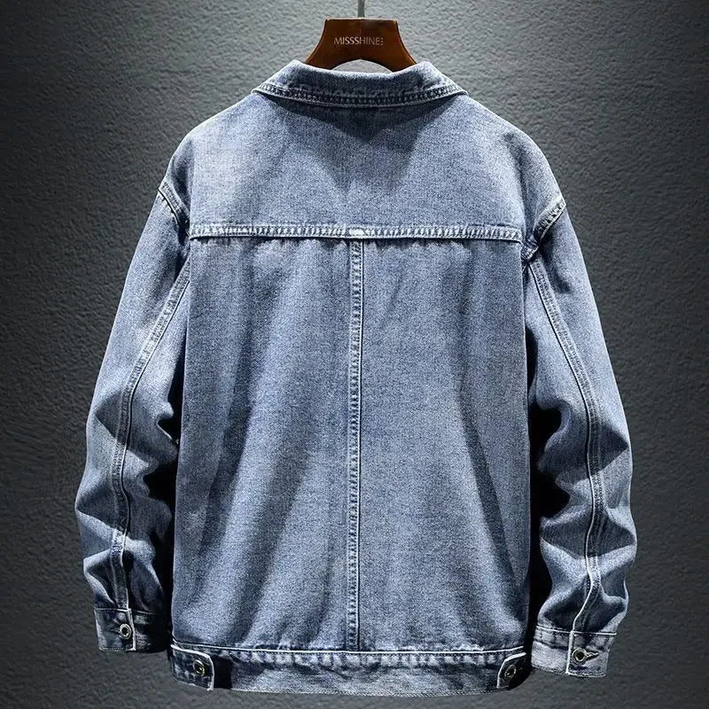 Klassische Urban-Jeansjacke