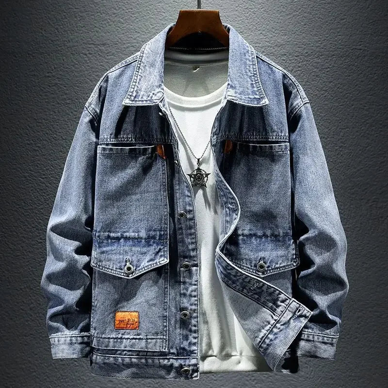 Klassische Urban-Jeansjacke