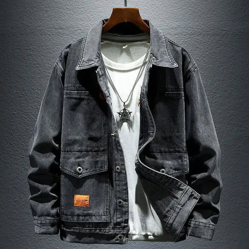 Klassische Urban-Jeansjacke