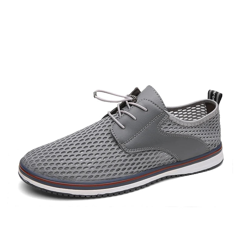 Kosovo Atmungsaktiver Sneaker