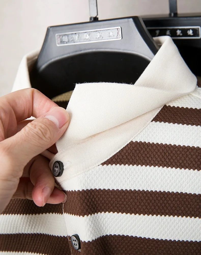 Rustikales Poloshirt